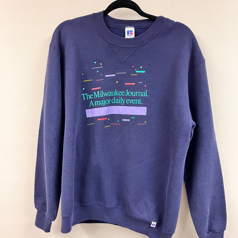 Vintage Milwaukee Journal newspaper staff graphic crew neck sweatshirt LG